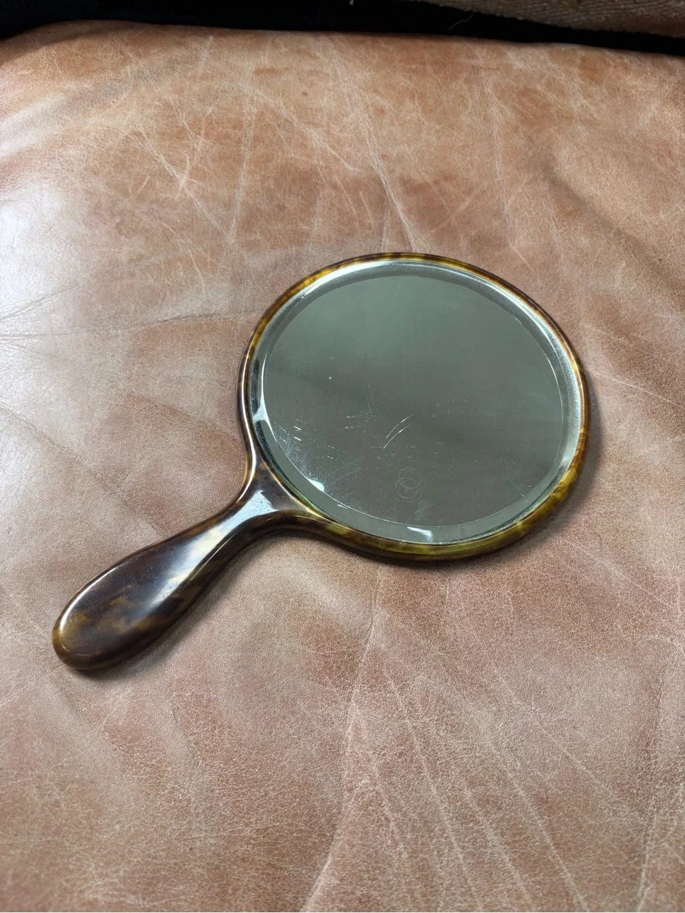 Vintage item faux